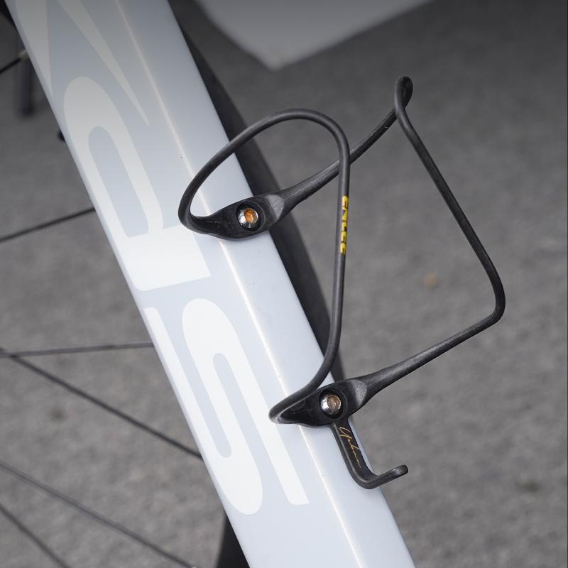 Cycling Gear Holder - 초경량 카본 파이버 자전거 물병 거치대